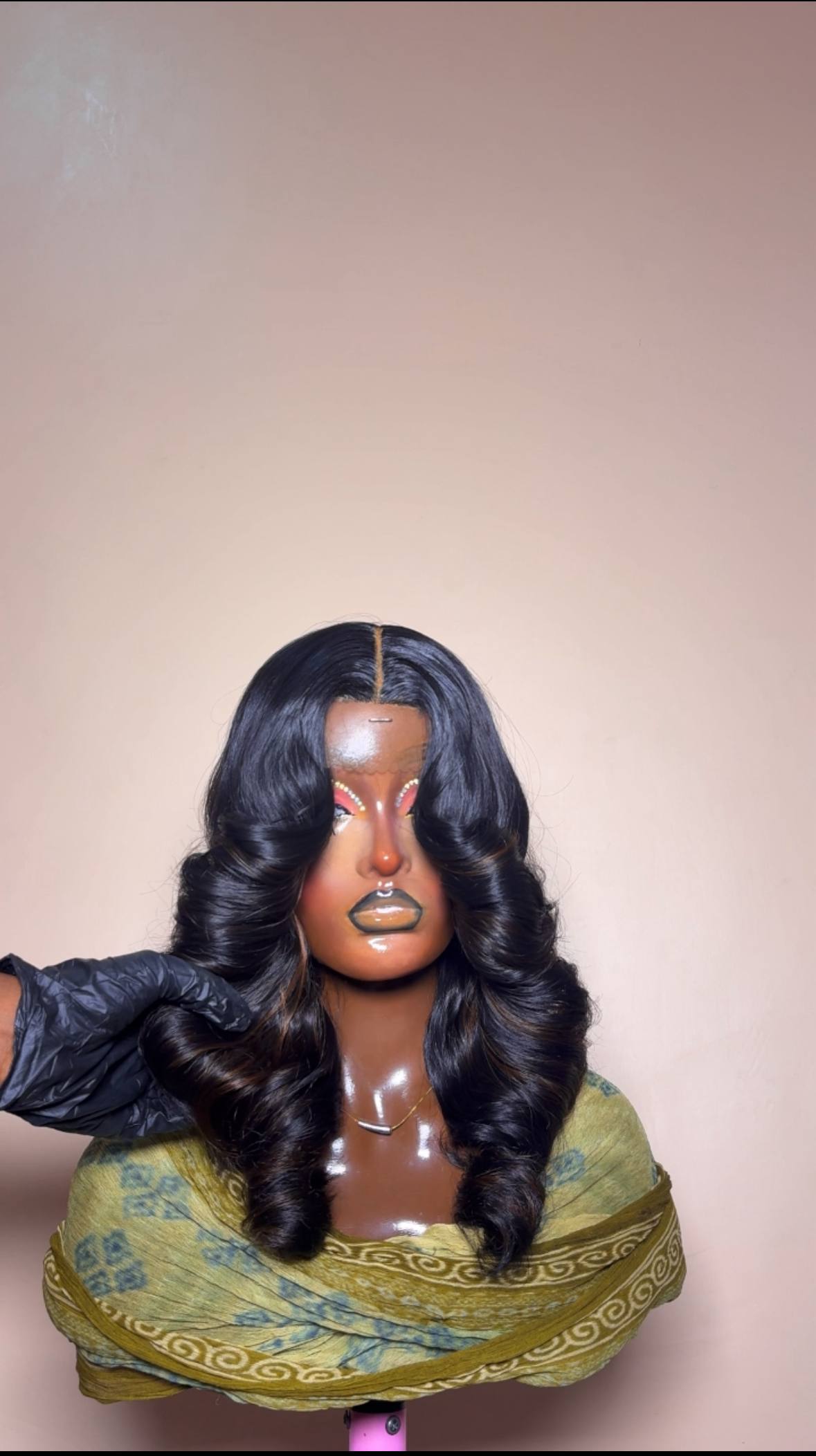 14” Layered Bounce Wig