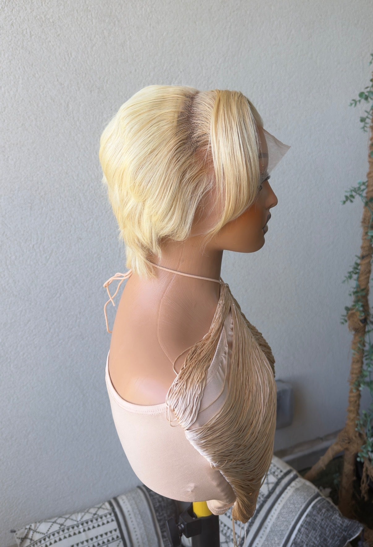 Wig Tiwa Blond