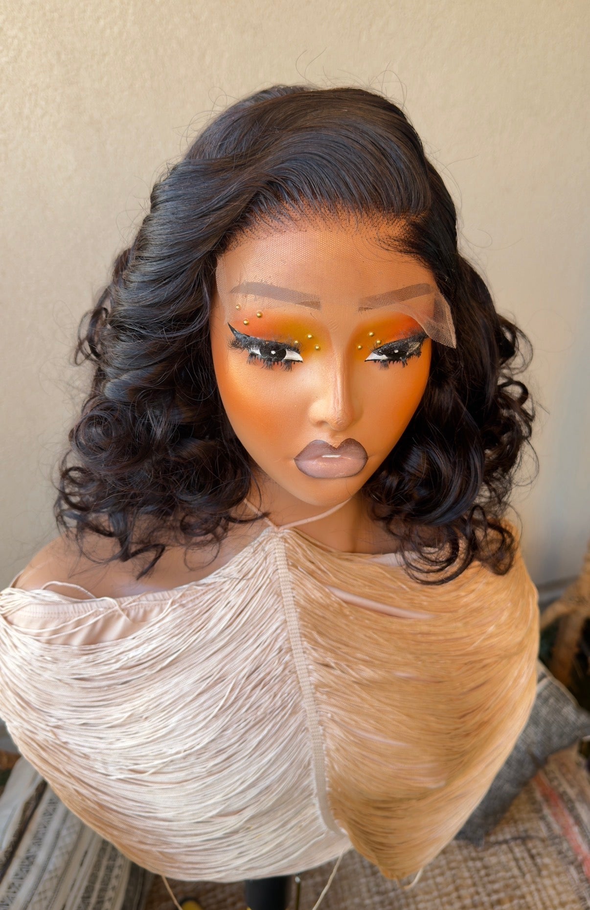 18” Bouncy curls wig