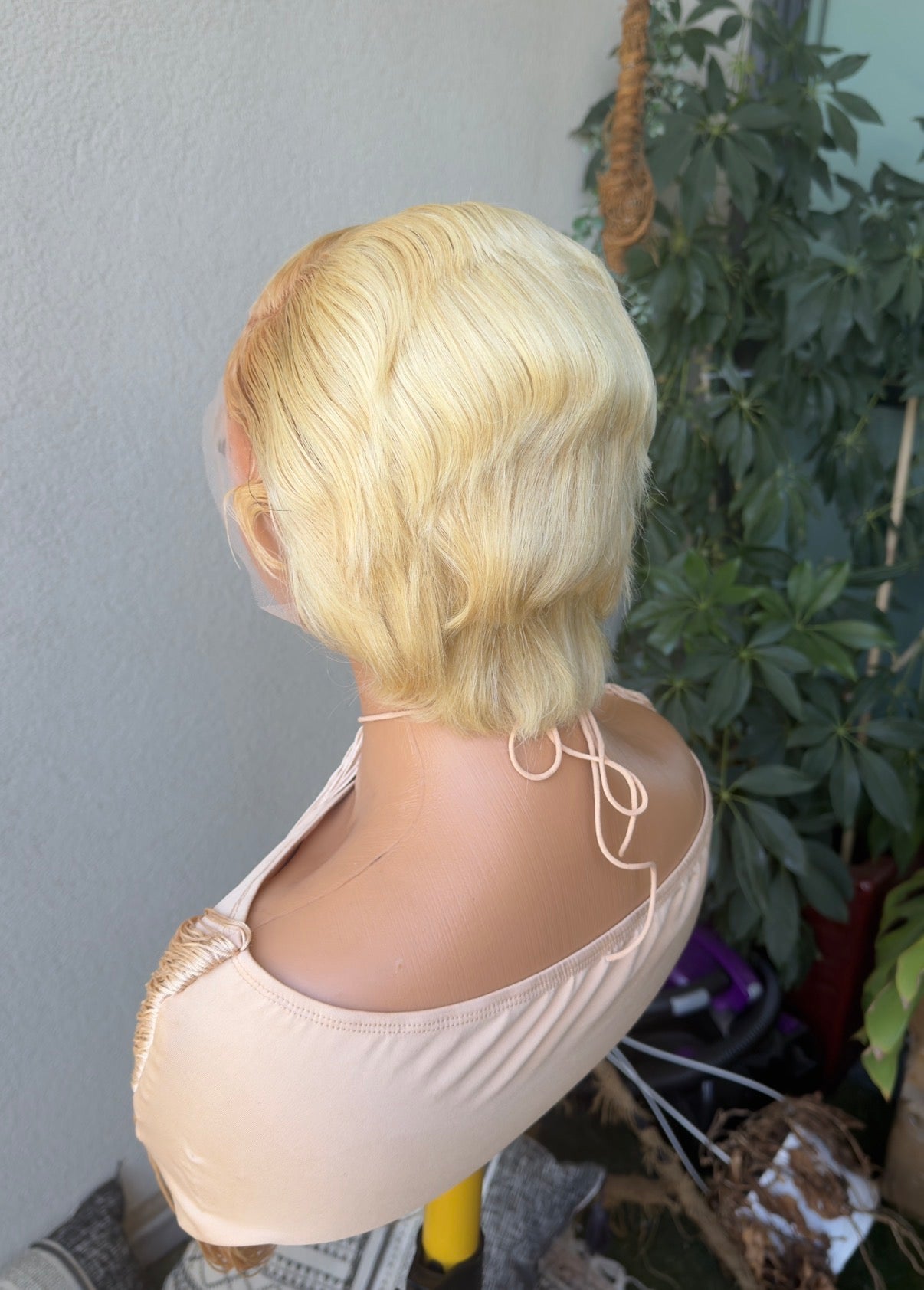 Wig Tiwa Blond